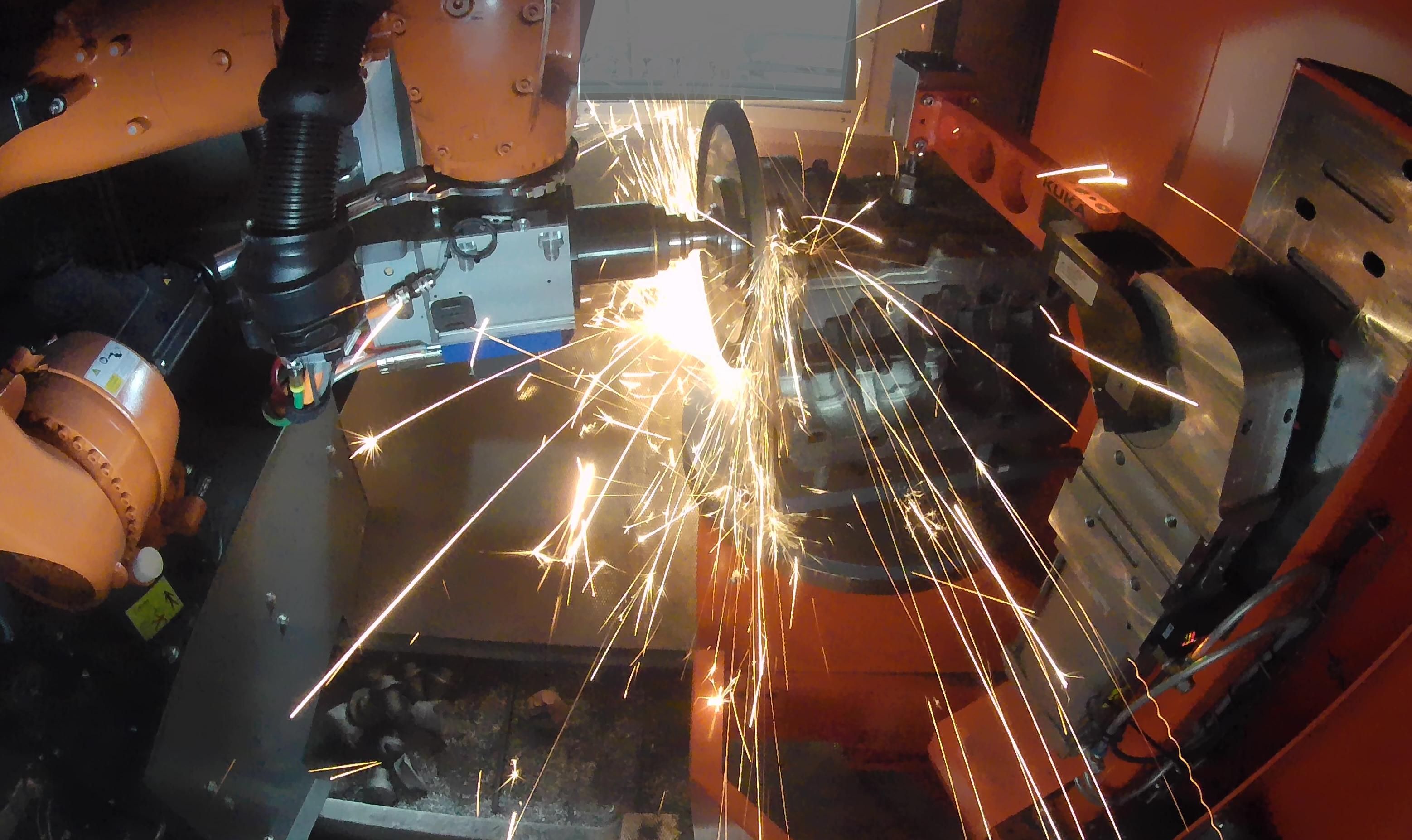 Đá mài Norton được sử dụng trên ứng dụng robot