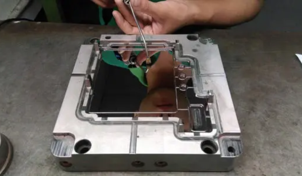 Bề mặt hoàn thiện được đánh bóng