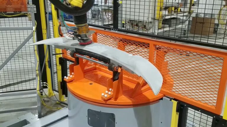 Automated Sanding Workcell using FANUC M710iC.  Image by Pioneer Industrial Systems